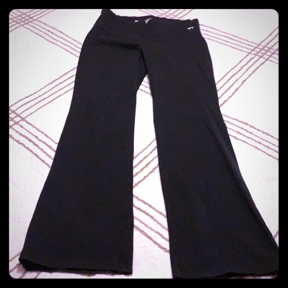 🍁SOLD🍁😁PINK VS yoga pants